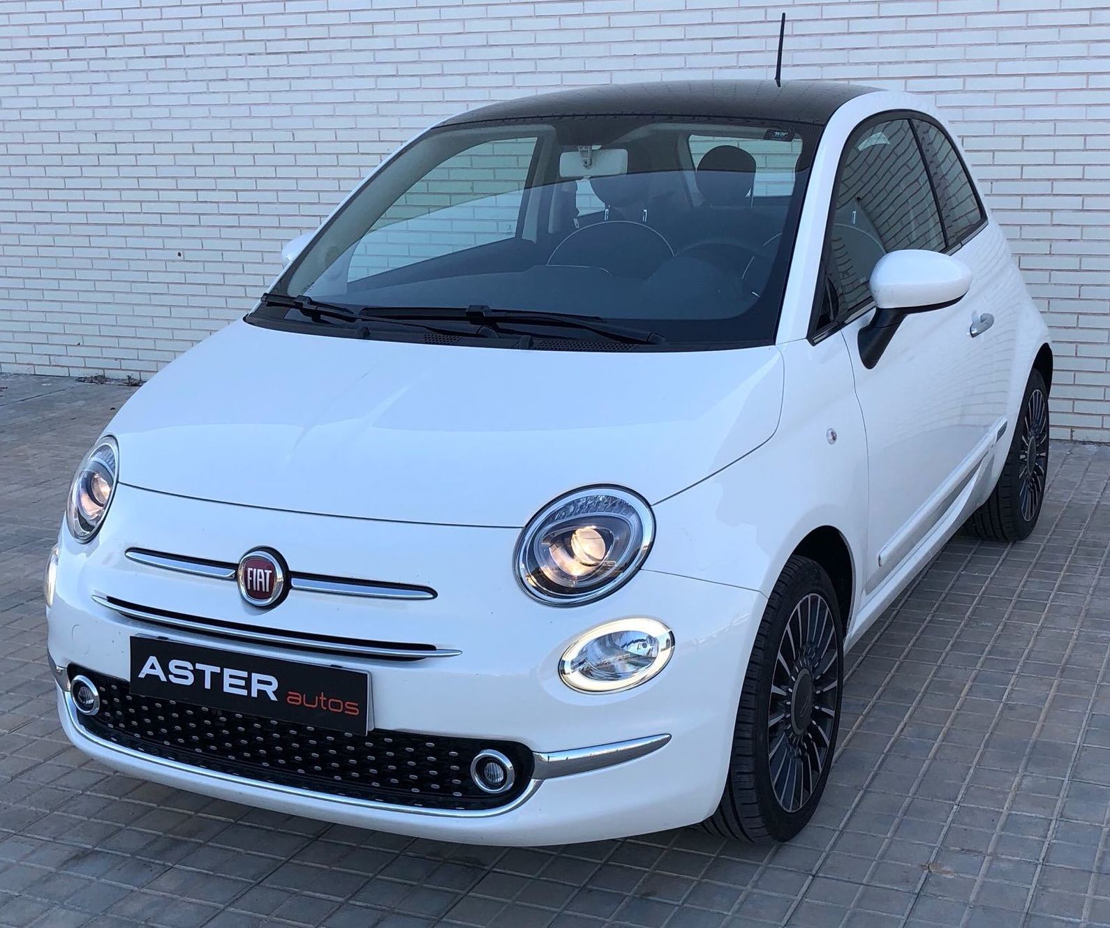Fiat 500 1.2 51 KW (69 CV) Lounge: de ASTER Autos Fiat 500 1.2 51 KW (69 CV) Lounge: de ASTER Autos