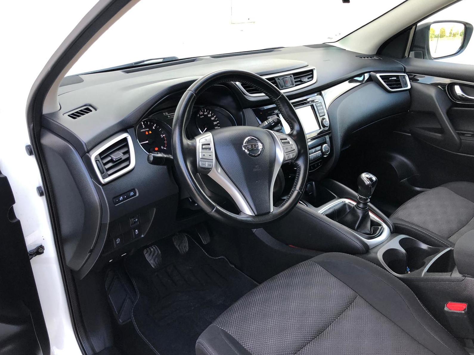 NISSAN QASHQAI 1.5 DCI 110CV: de ASTER Autos NISSAN QASHQAI 1.5 DCI 110CV: de ASTER Autos