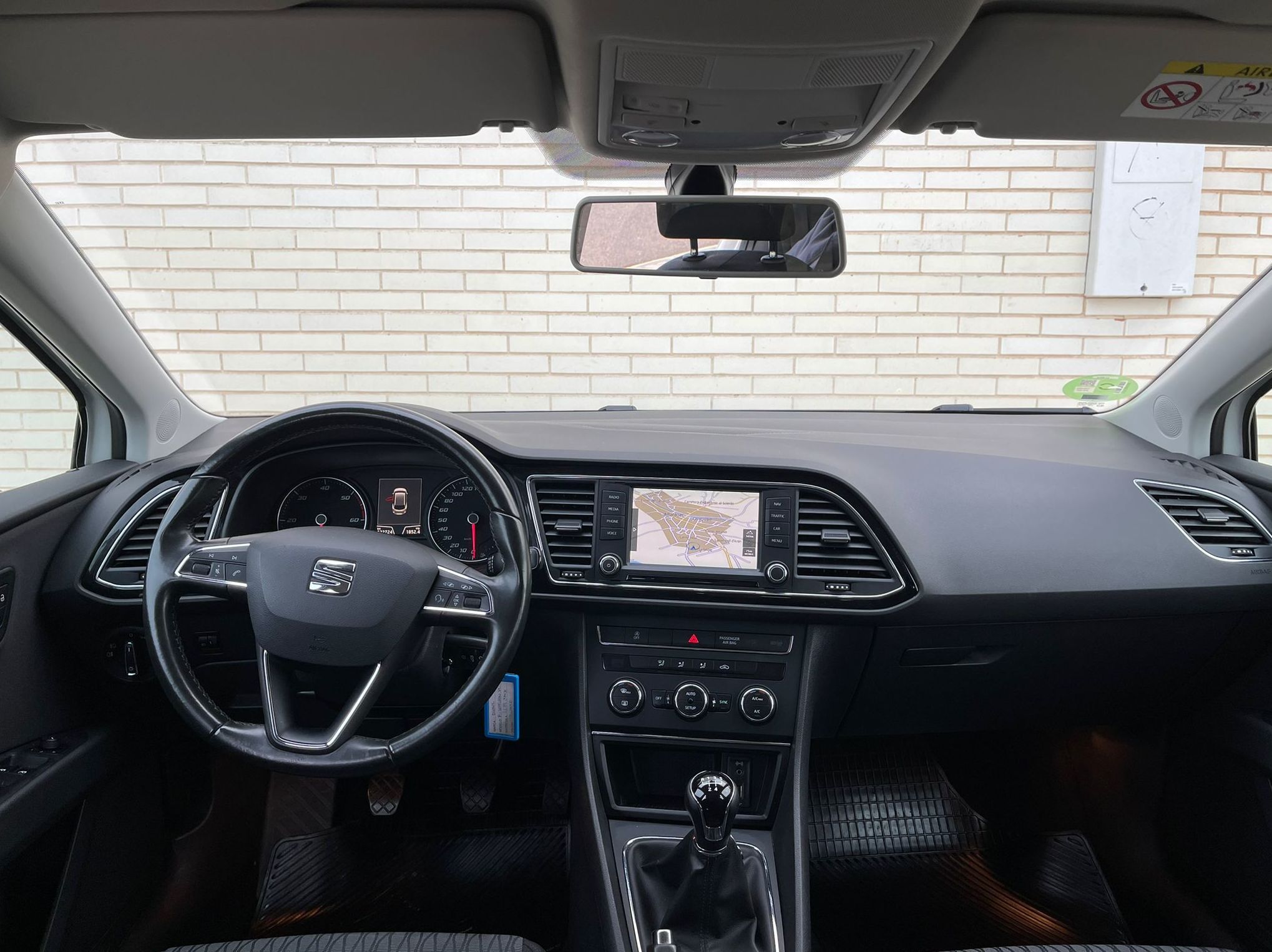 Seat Leon ST 1.6 TDI 85 KW (115 CV) Start&stop Style: de ASTER Autos Seat Leon ST 1.6 TDI 85 KW (115 CV) Start&stop Style: de ASTER Autos