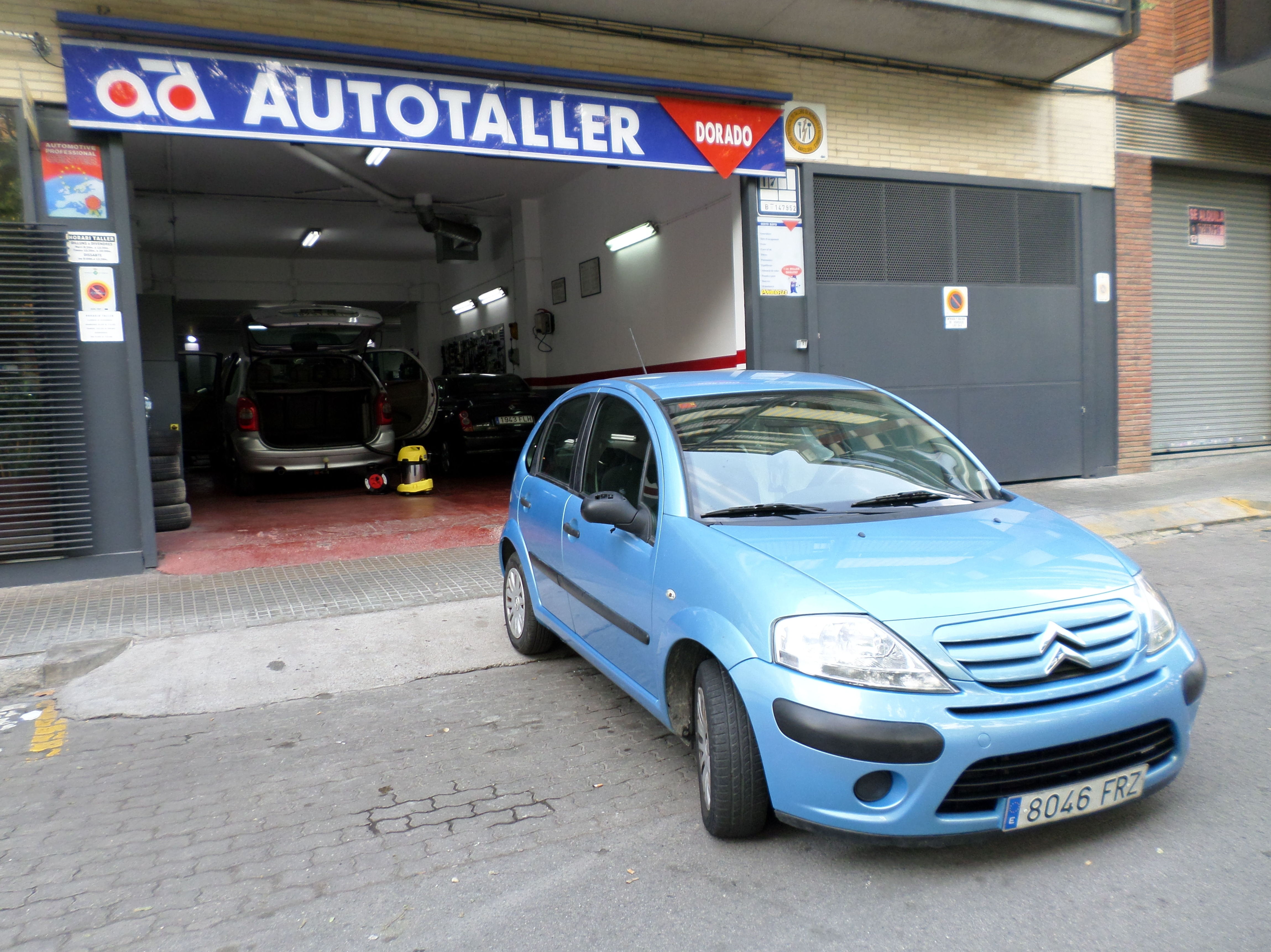 Citroen C3 año 2007 1.1 i. 118000 kms. 3300 €uros: Servicios de reparación de Automóviles y Talleres Dorado Citroen C3 año 2007 1.1 i. 118000 kms. 3300 €uros: Servicios de reparación de Automóviles y Talleres Dorado