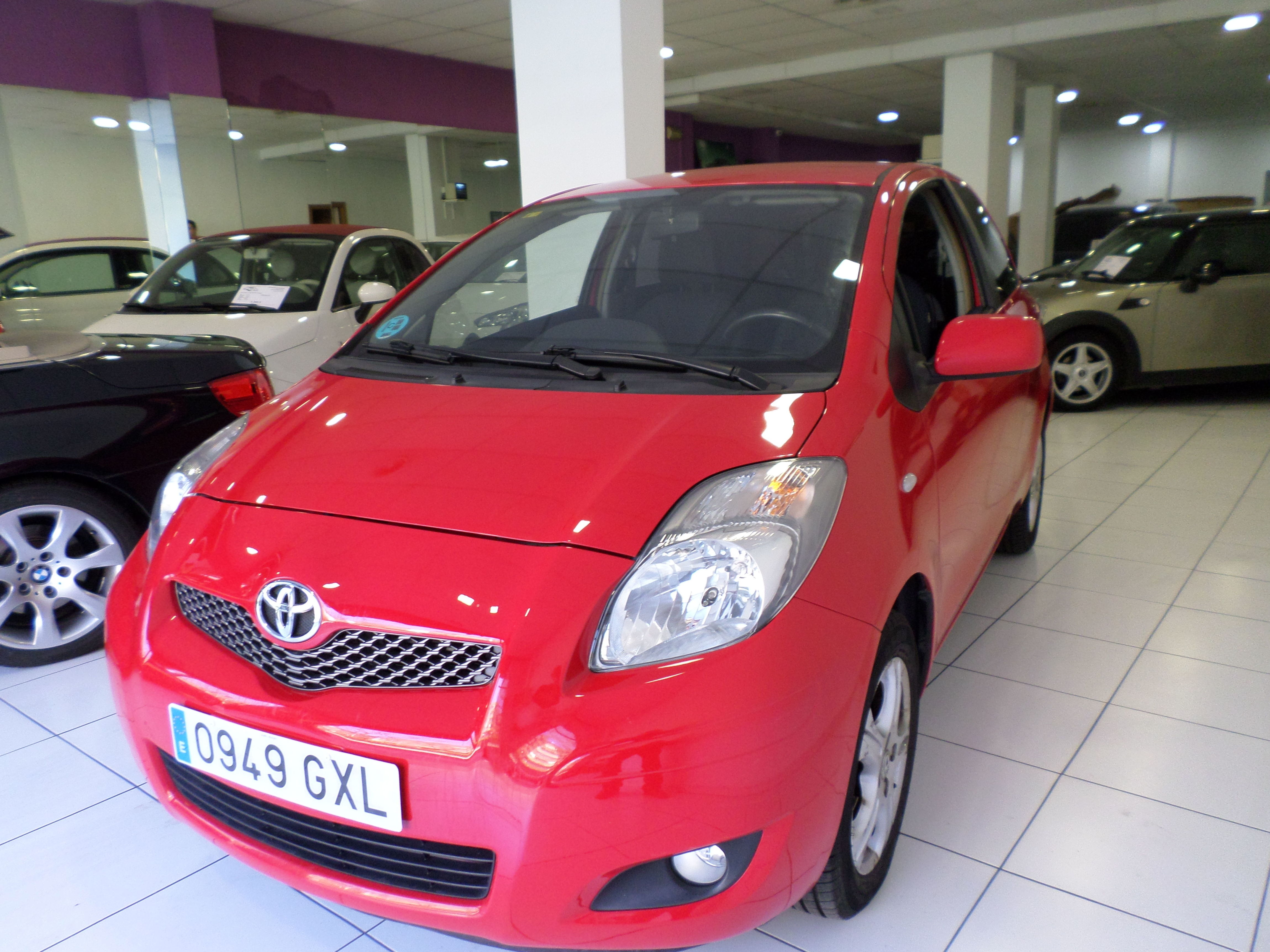 Toyota Yaris 1.0 cool año 2010 4950 €UROS: Servicios de reparación de Automóviles y Talleres Dorado Toyota Yaris 1.0 cool año 2010 4950 €UROS: Servicios de reparación de Automóviles y Talleres Dorado