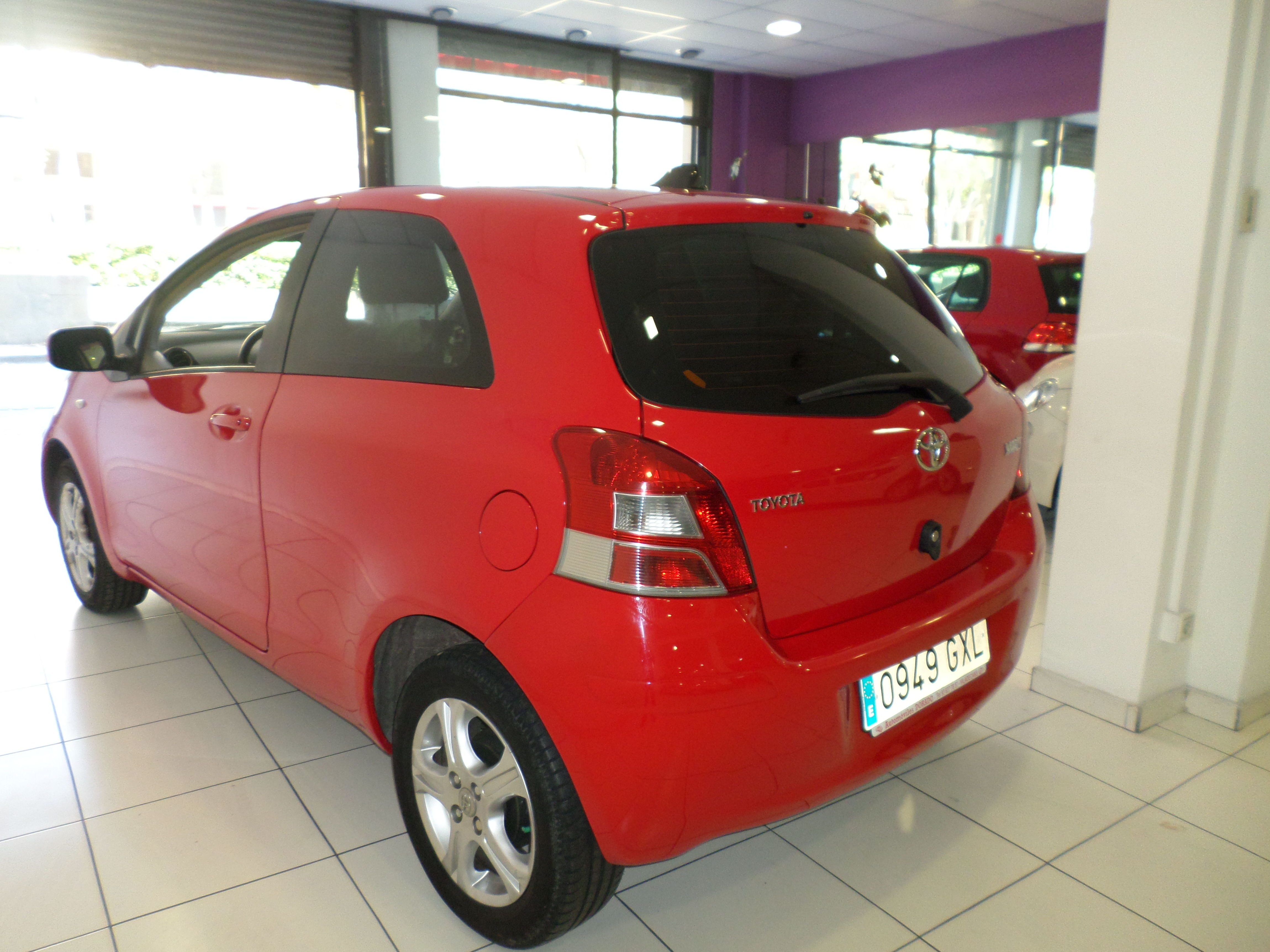 Toyota Yaris 1.0 cool año 2010 4950 €UROS: Servicios de reparación de Automóviles y Talleres Dorado Toyota Yaris 1.0 cool año 2010 4950 €UROS: Servicios de reparación de Automóviles y Talleres Dorado