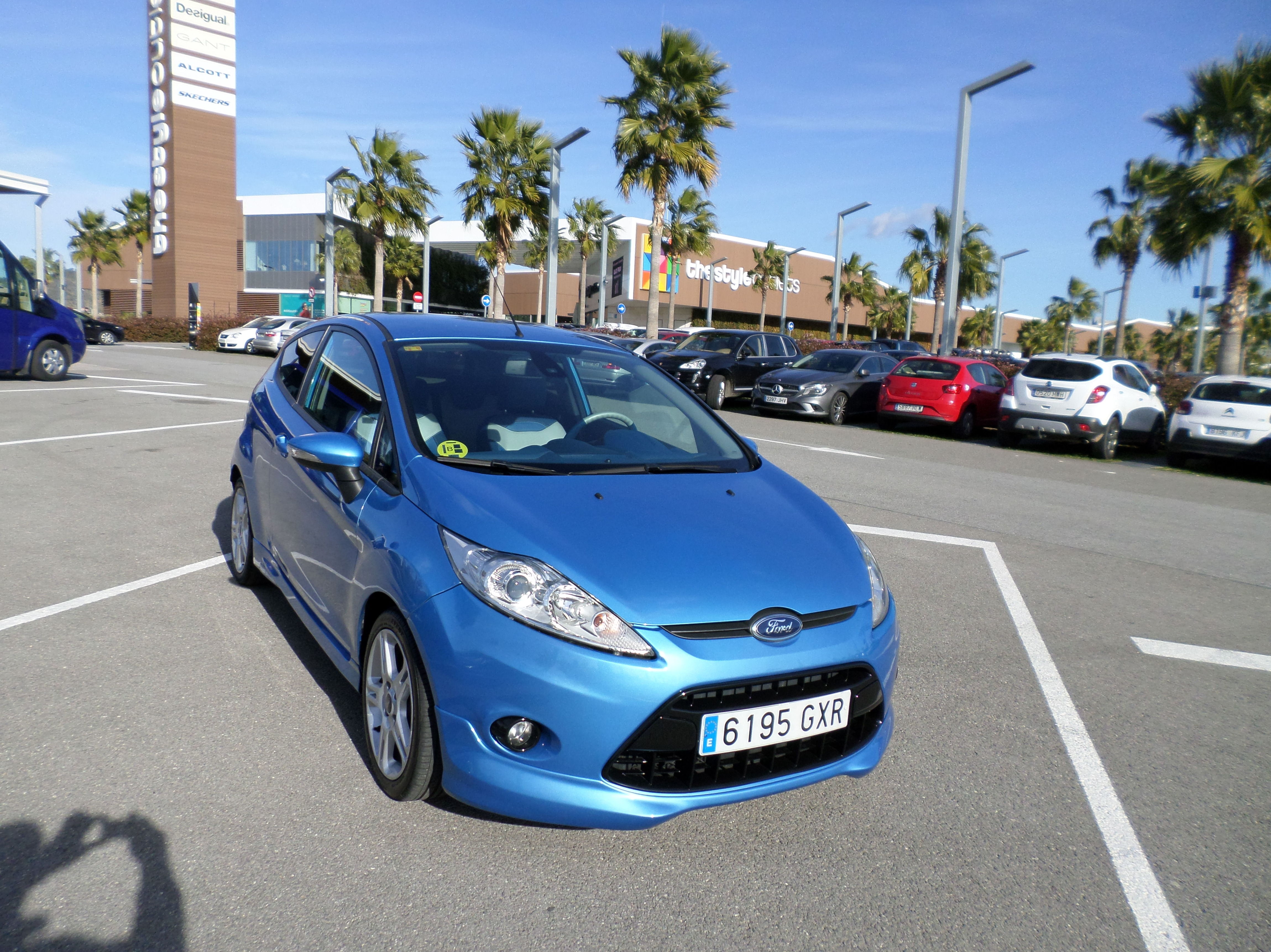 Ford fiesta 1.6 TDCI Premium año 2010 7200€uros: Servicios de reparación de Talleres Dorado Bosch Car Services Ford fiesta 1.6 TDCI Premium año 2010 7200€uros: Servicios de reparación de Talleres Dorado Bosch Car Services