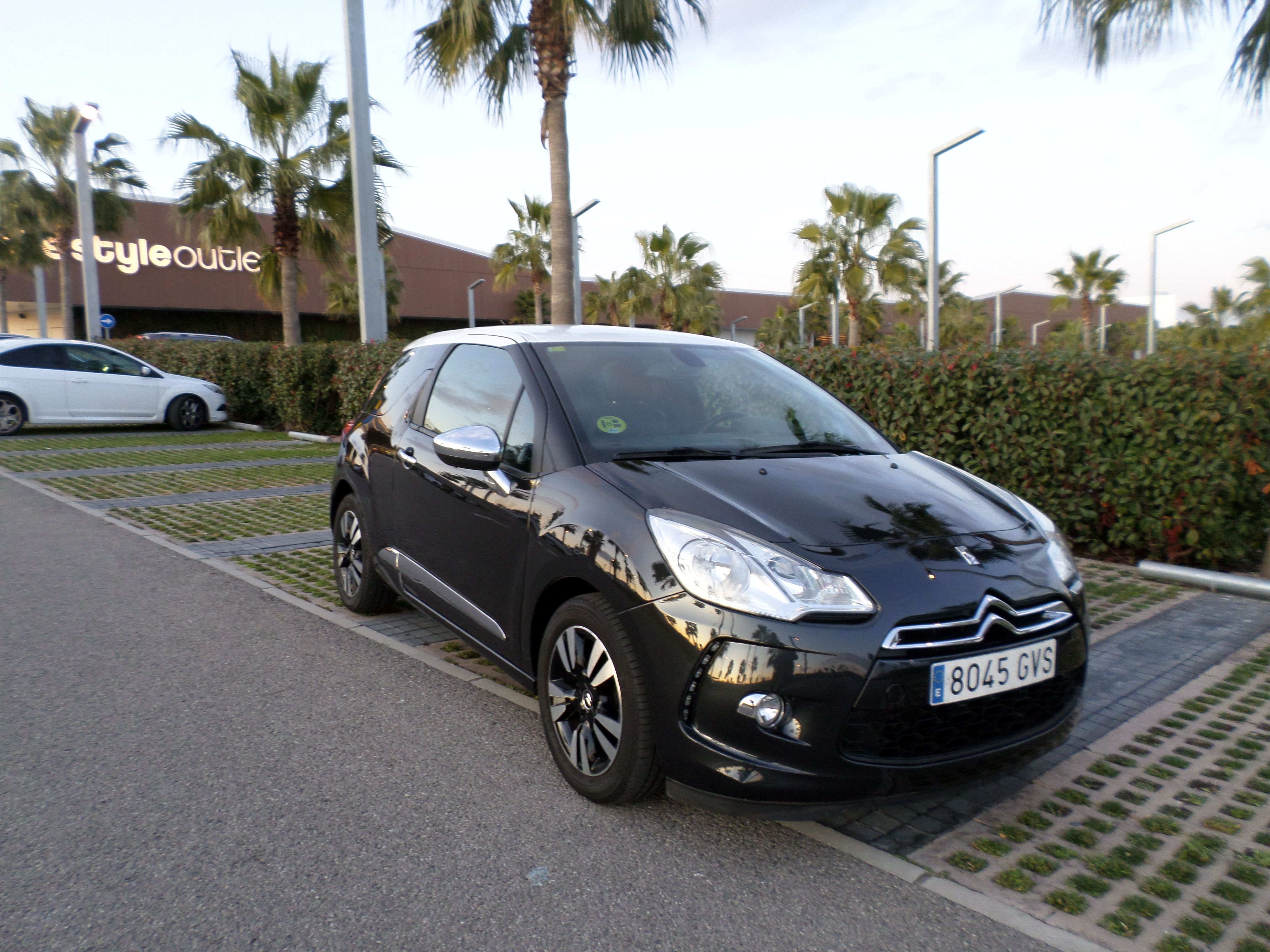Citroen DS·3 1.6 HDI 90 Airdream. año 2010 7900 €: Servicios de reparación de Talleres Dorado Bosch Car Services Citroen DS·3 1.6 HDI 90 Airdream. año 2010 7900 €: Servicios de reparación de Talleres Dorado Bosch Car Services