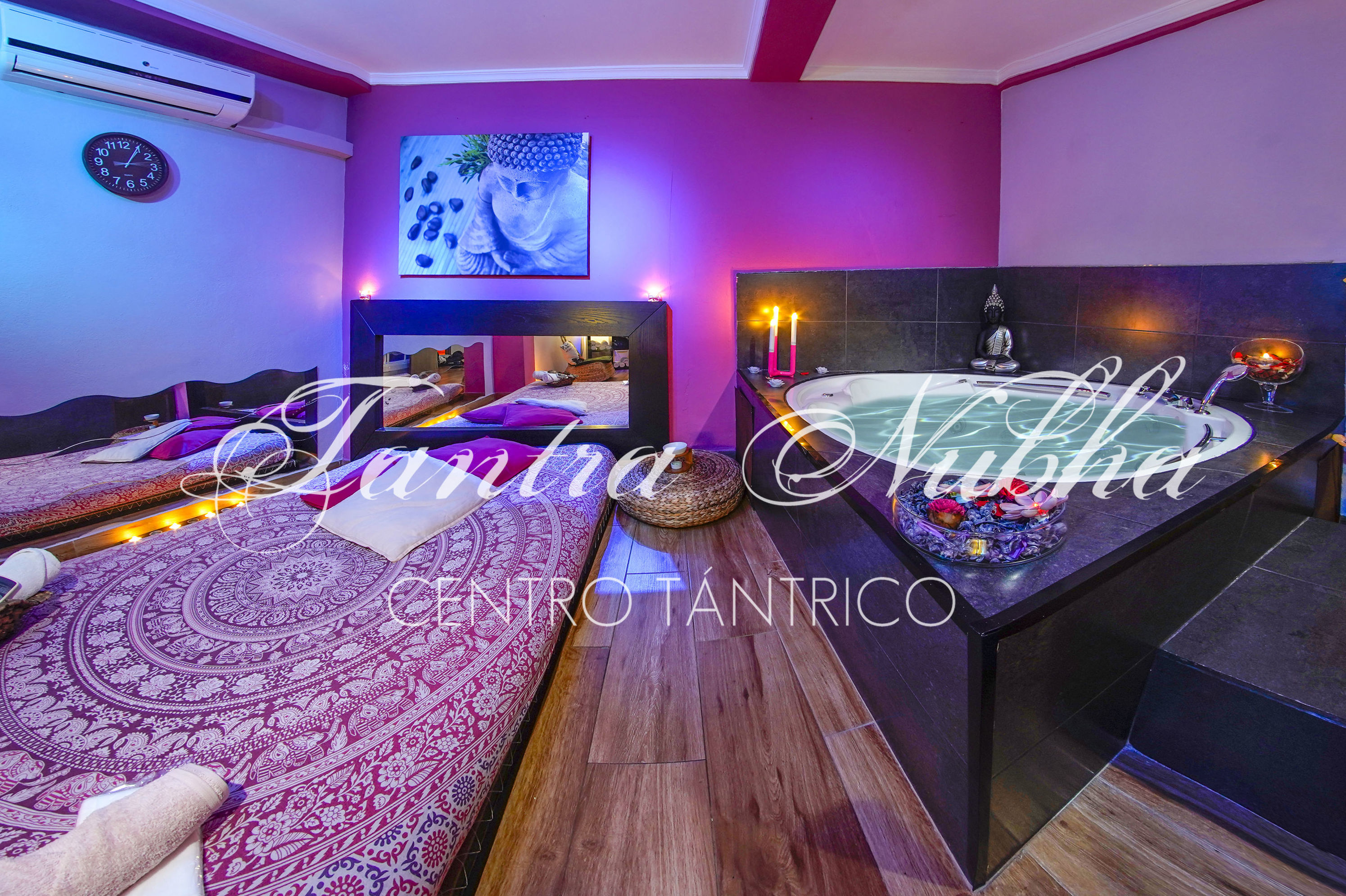 Massages with Spa: Beauty Salon de Tantra Nubha Massages with Spa: Beauty Salon de Tantra Nubha