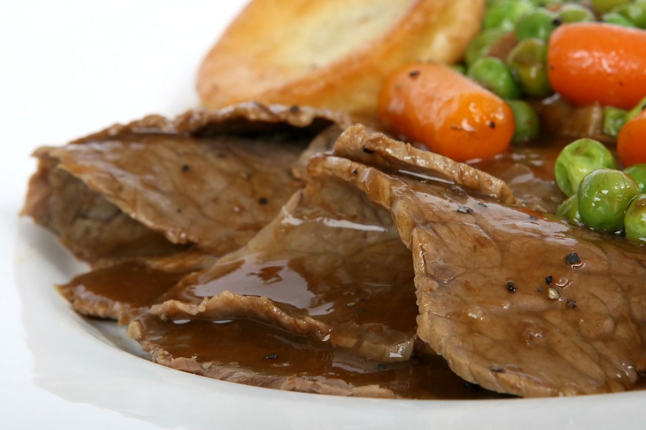 Segundos platos: Especialidades de Asador La Bolera Segundos platos: Especialidades de Asador La Bolera