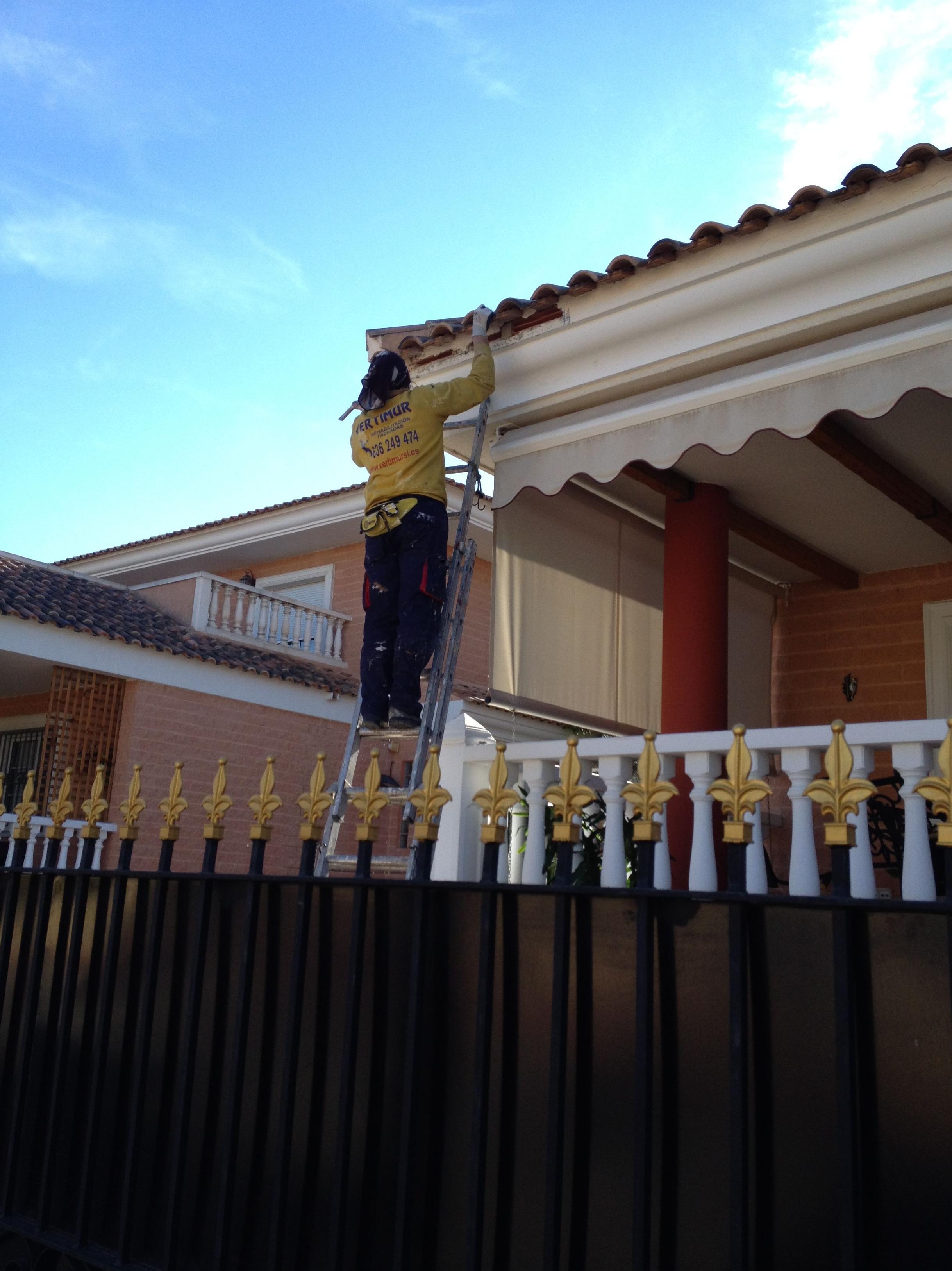 TRABAJOS EN TEJADOS: Nuestros Servicios de Vertimur TRABAJOS EN TEJADOS: Nuestros Servicios de Vertimur