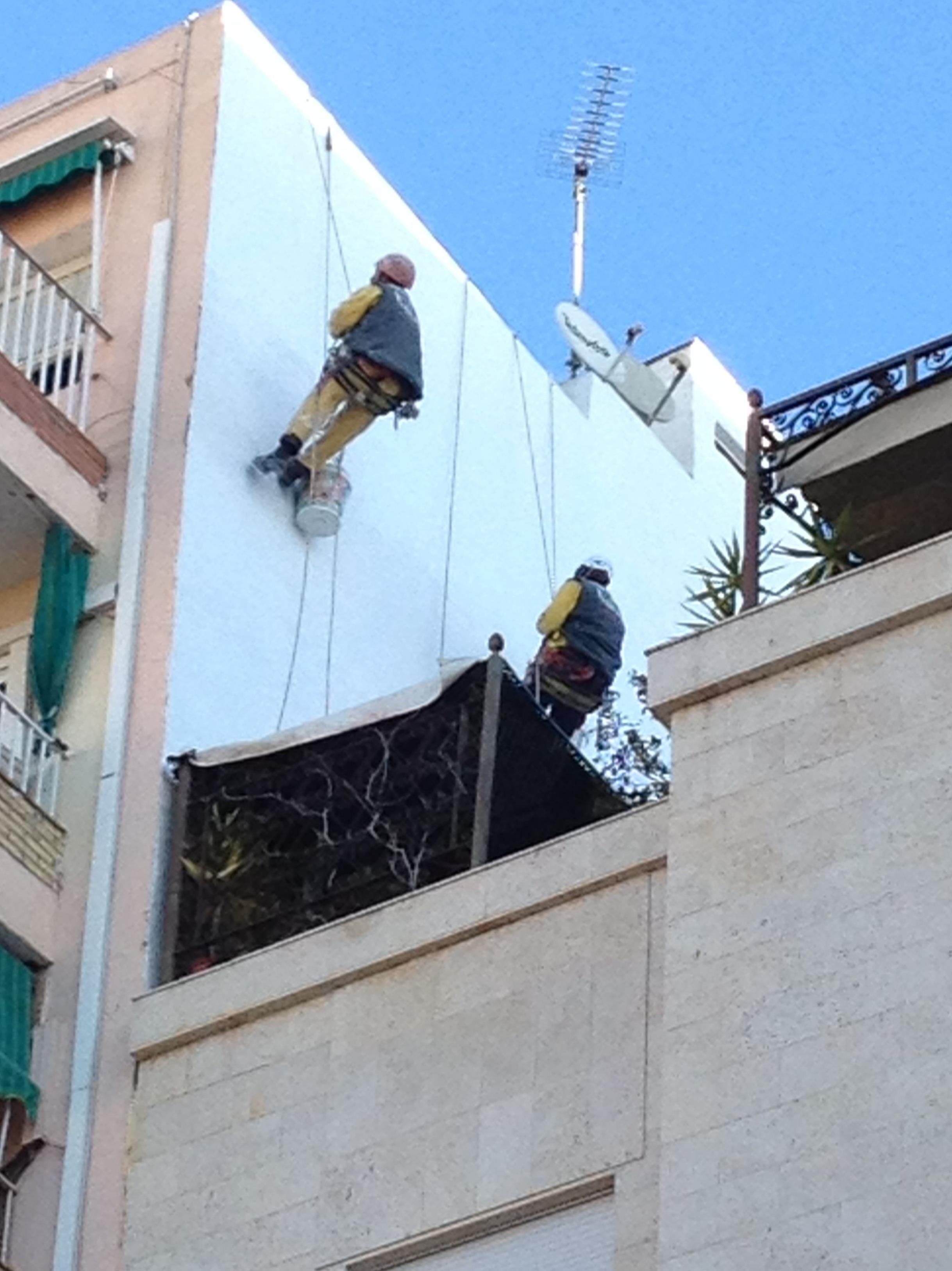PINTURA DE PAREDES MEDIANERAS: Nuestros Servicios de Vertimur PINTURA DE PAREDES MEDIANERAS: Nuestros Servicios de Vertimur