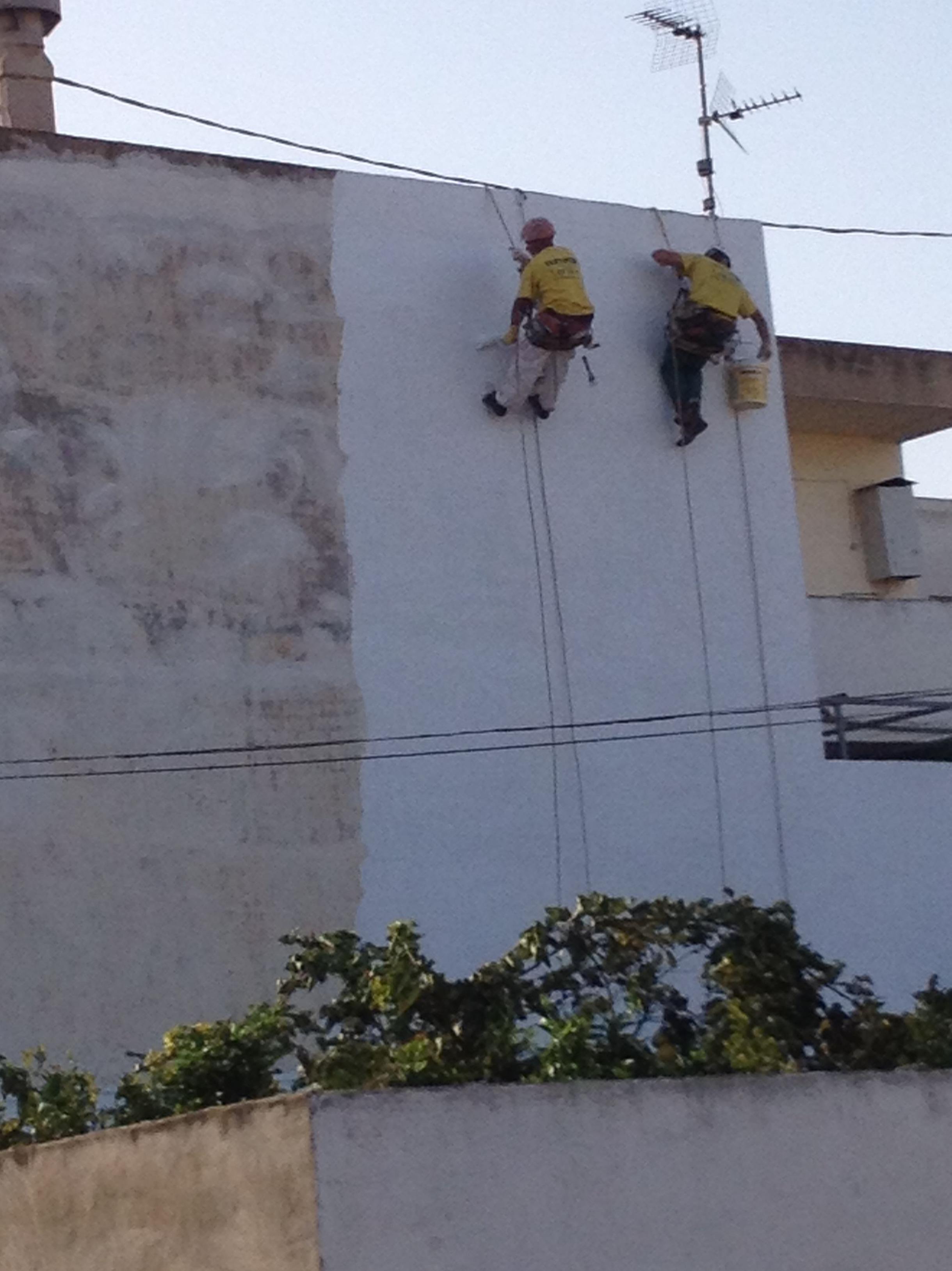 ENLUCIDO Y PINTURA DE PARED MEDIANERA: Nuestros Servicios de Vertimur ENLUCIDO Y PINTURA DE PARED MEDIANERA: Nuestros Servicios de Vertimur