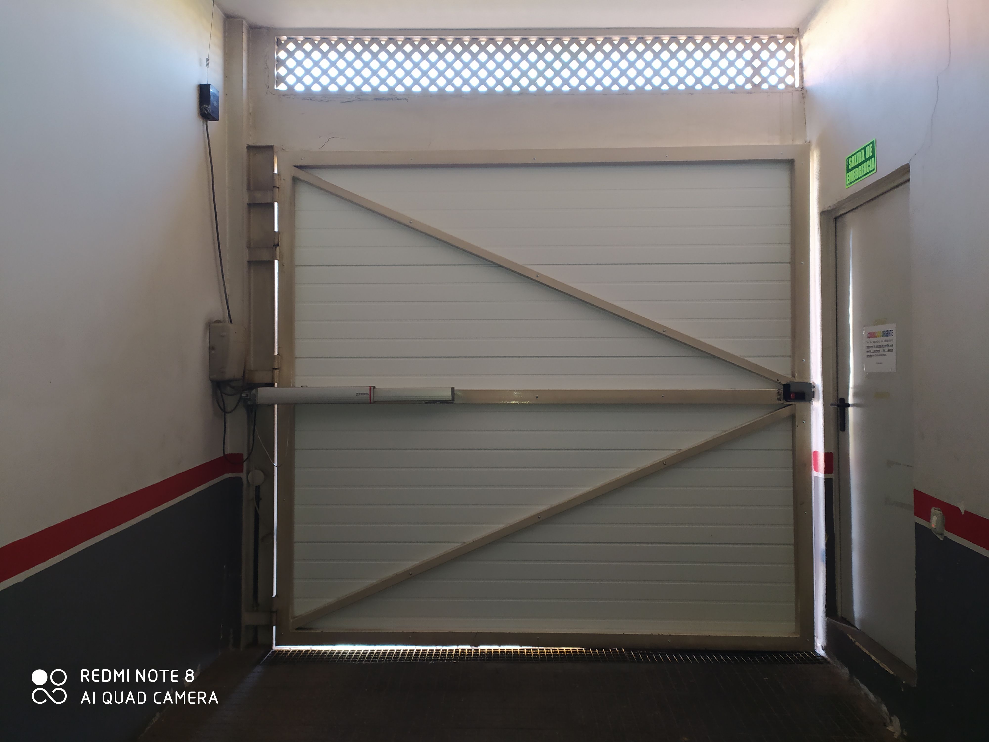Reparación de puertas de garaje en Tenerife