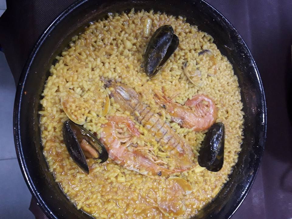 Arrocería y marisquería: Oferta de Bar Restaurant Un Mos Arrocería y marisquería: Oferta de Bar Restaurant Un Mos