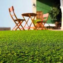 Cesped en terraza. Cesped en terraza.