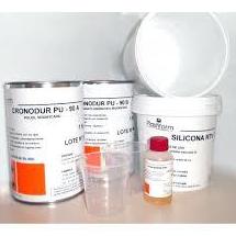 KIT resina de poliuretano PLASTIFORM en almacén de pinturas en ciudad lineal. KIT resina de poliuretano PLASTIFORM en almacén de pinturas en ciudad lineal.