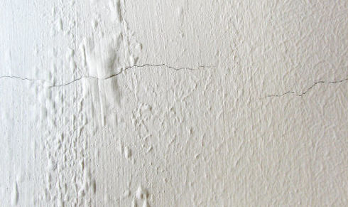 Aditivo antiburbujas en tienda de pinturas en ciudad lineal. Aditivo antiburbujas en tienda de pinturas en ciudad lineal.