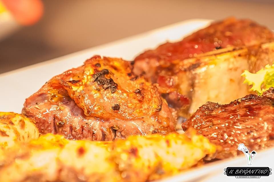 Carnes de primera calidad: Restaurante Pizzería de IL Brigantino Ristorante Carnes de primera calidad: Restaurante Pizzería de IL Brigantino Ristorante