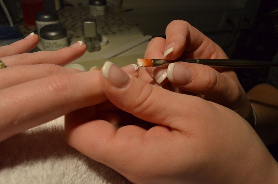 Manicura, pedicura y esmaltado permanente: SERVICIOS PELUQUERIA de Javier Peluqueros Tapia De Casariego Manicura, pedicura y esmaltado permanente: SERVICIOS PELUQUERIA de Javier Peluqueros Tapia De Casariego