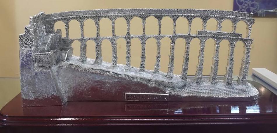Adornos: Joyas y regalos de plata de Mercado de la Plata Adornos: Joyas y regalos de plata de Mercado de la Plata