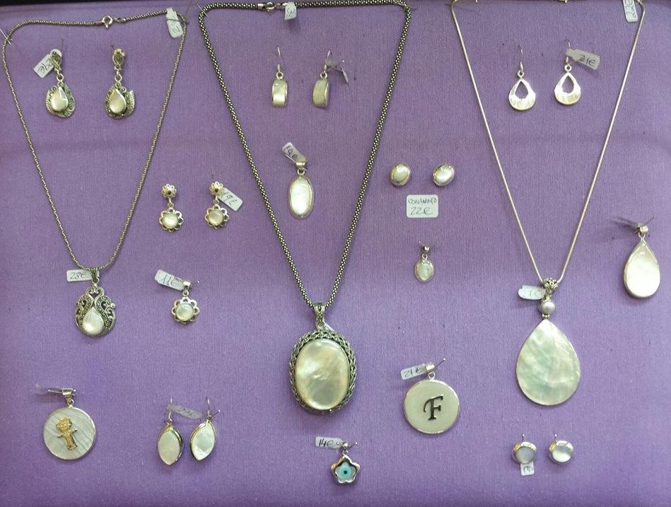 De nácar: Joyas y regalos de plata de Mercado de la Plata De nácar: Joyas y regalos de plata de Mercado de la Plata