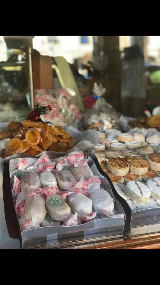 Elige los dulces que más te gusten