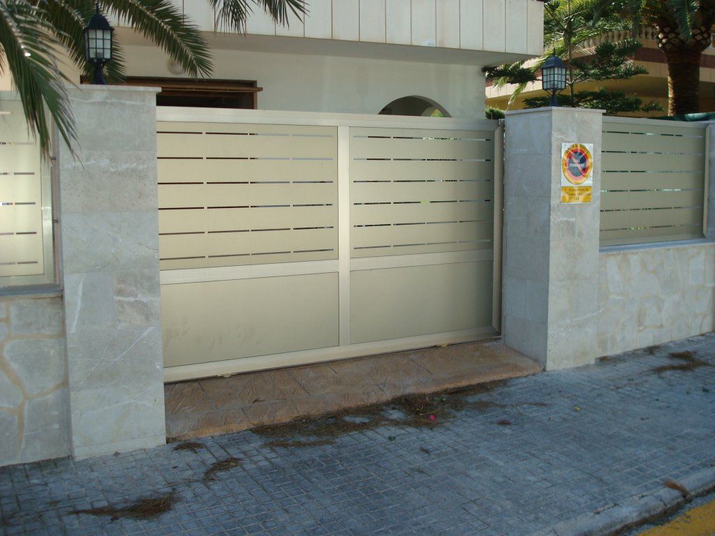 Aluminio y PVC: Productos y servicios de Jaume Font Fustería Metálica Aluminio y PVC: Productos y servicios de Jaume Font Fustería Metálica