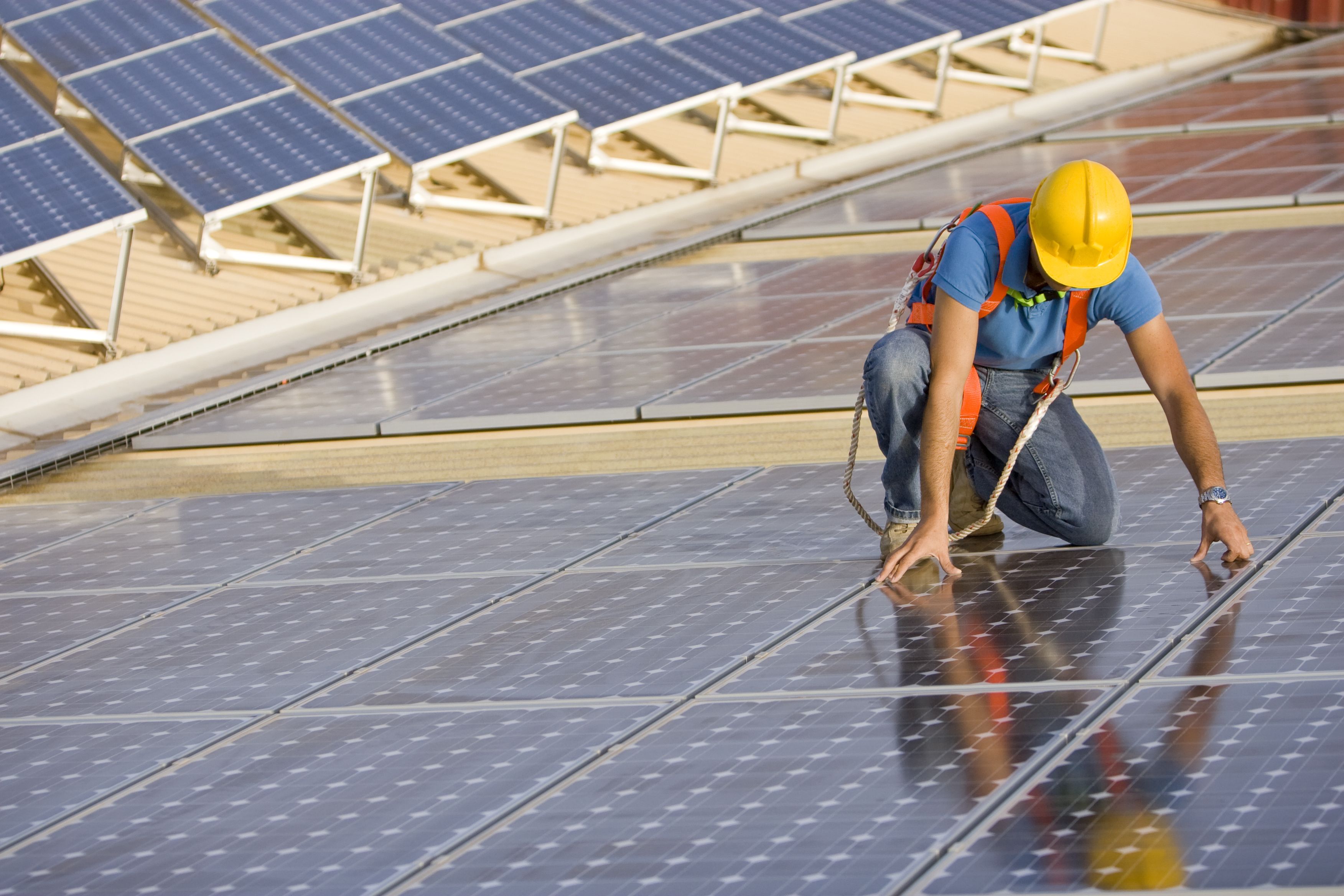 Mantenimiento de placas solares: Servicios de Ofeinco Ingenieros Consultores Mantenimiento de placas solares: Servicios de Ofeinco Ingenieros Consultores