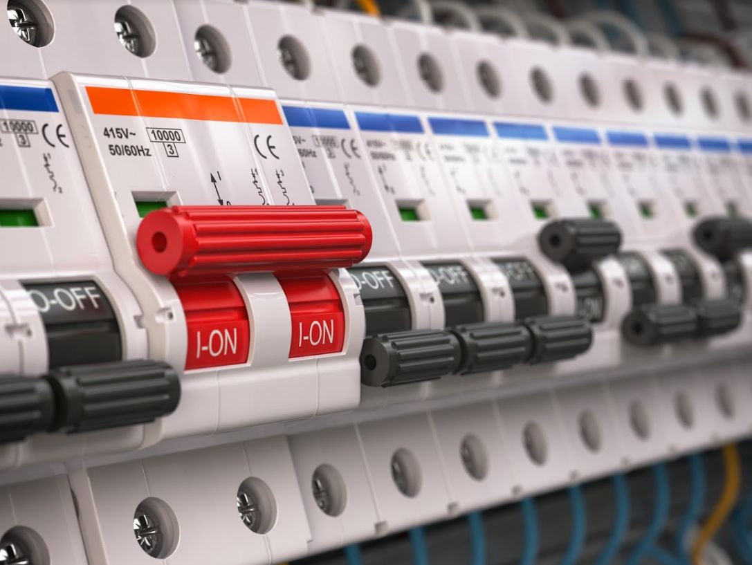 Mantenimiento de Instalaciones Eléctricas: Servicios de Ofeinco Ingenieros Consultores Mantenimiento de Instalaciones Eléctricas: Servicios de Ofeinco Ingenieros Consultores
