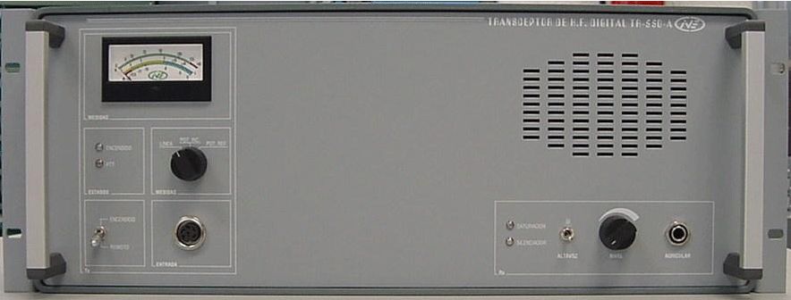 Transceptor Digital de 150W HF SDR: Productos de Invelco Transceptor Digital de 150W HF SDR: Productos de Invelco