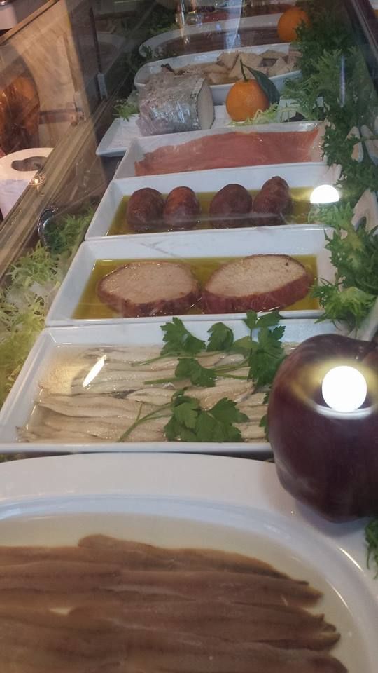 Aperitivos gourmet: Aperitivos y tapas de Los Metros que nos Faltaban Aperitivos gourmet: Aperitivos y tapas de Los Metros que nos Faltaban