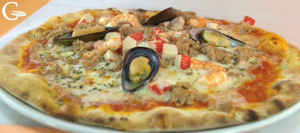 Pizzas: ¿Qué ofrecemos? de Restaurante Calabria Pizzas: ¿Qué ofrecemos? de Restaurante Calabria