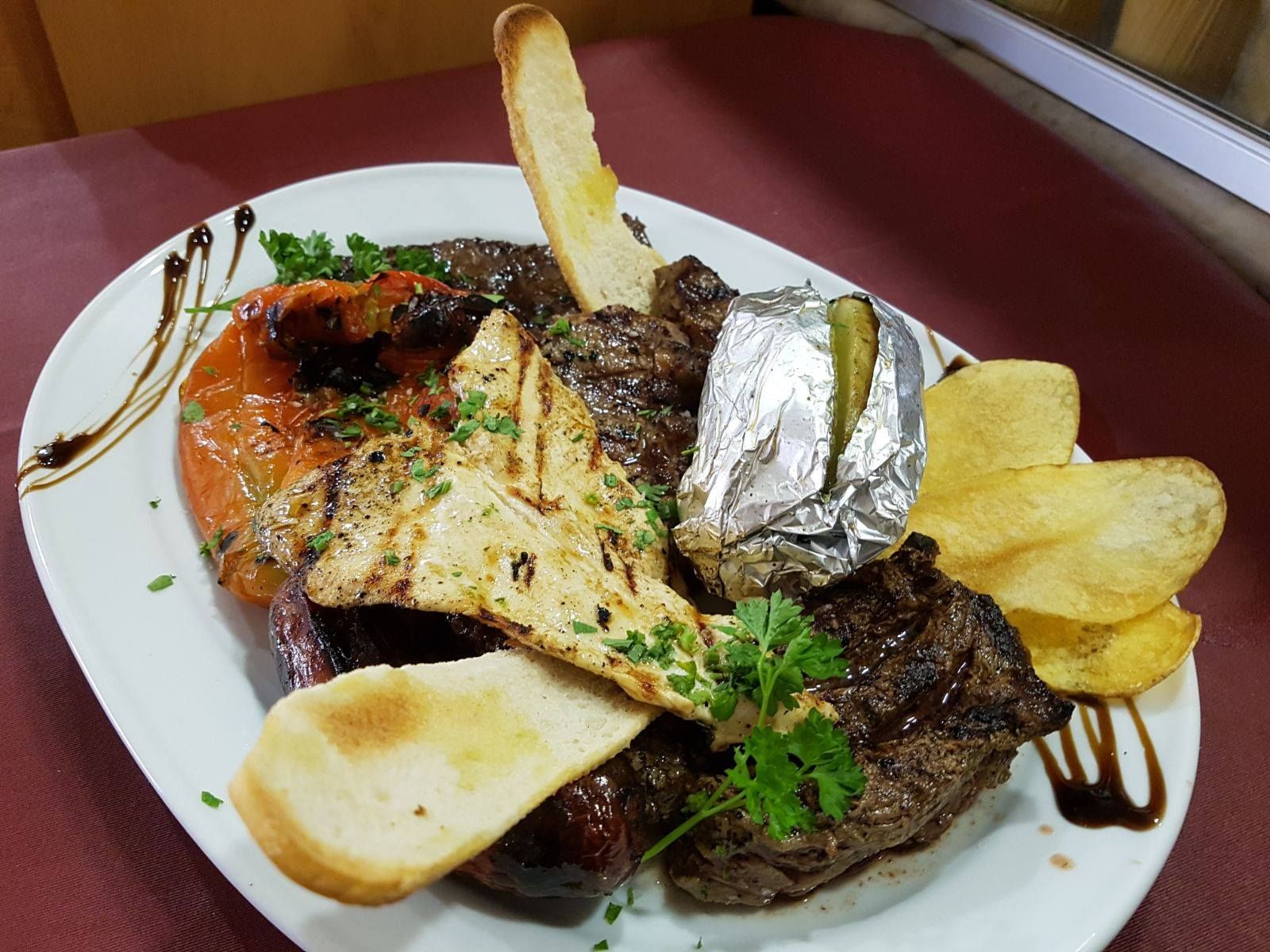 Carnes: ¿Qué ofrecemos? de Restaurante Calabria Carnes: ¿Qué ofrecemos? de Restaurante Calabria