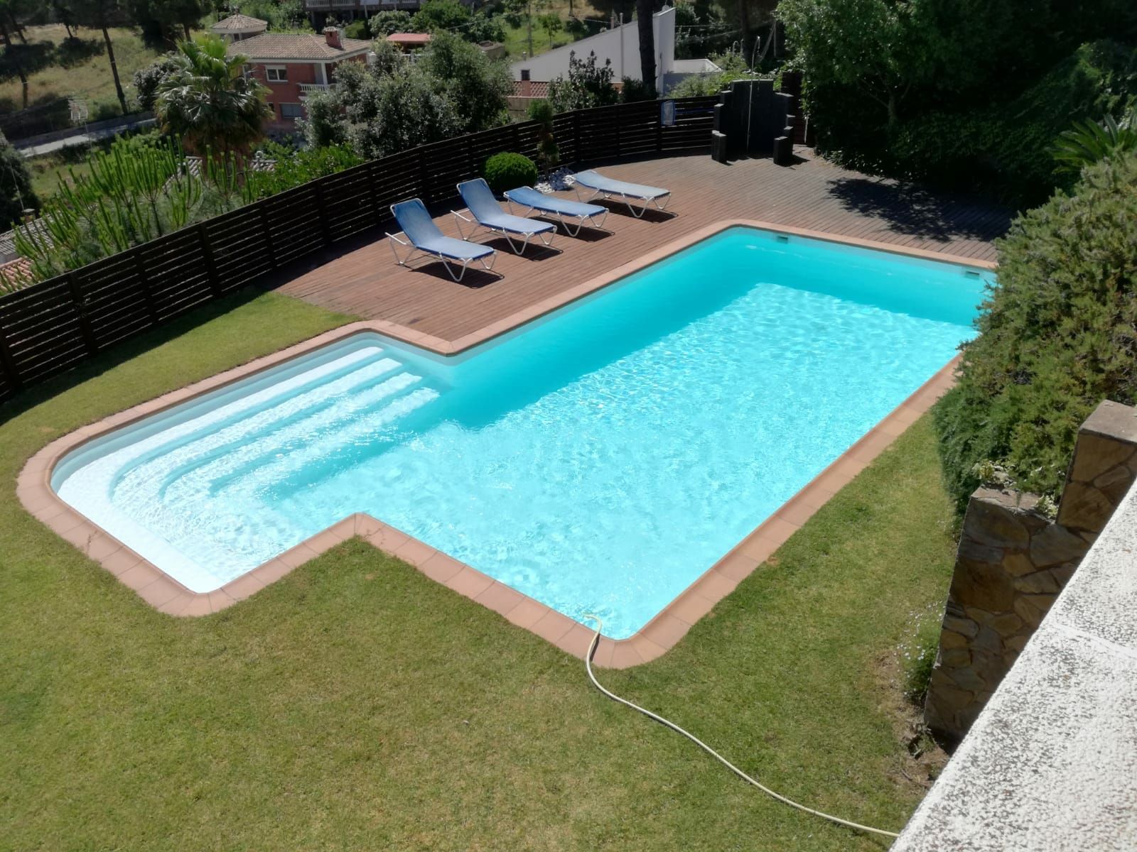 Piscinas: Servicios de MultiMontseny Serveis I Manteniments Piscinas: Servicios de MultiMontseny Serveis I Manteniments
