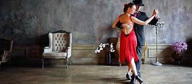 Bailes Caribeños: Servicios  de Arima Dantza Eskola