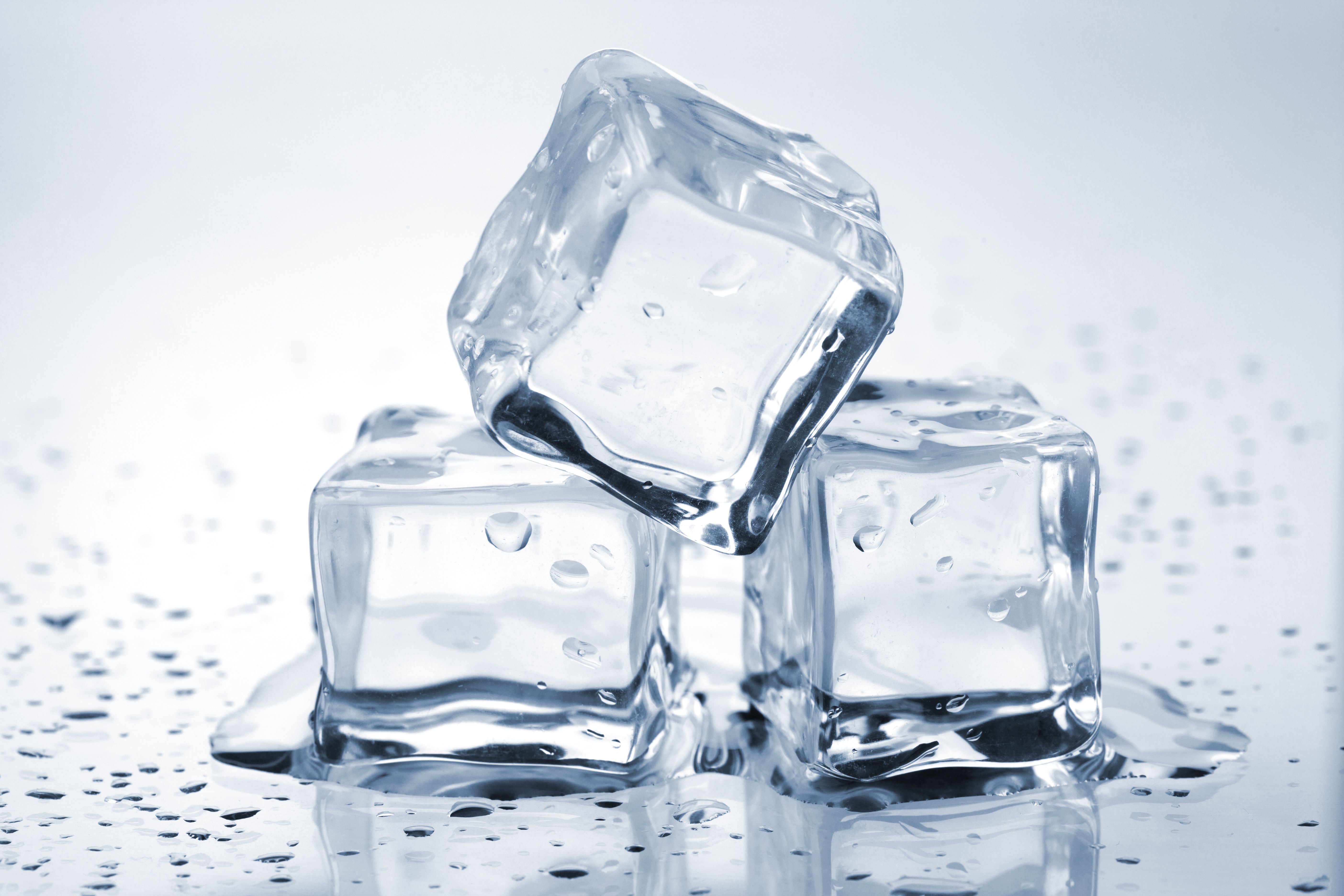 Distribuidores: Servicios de Grupo Hielo Distribuidores: Servicios de Grupo Hielo