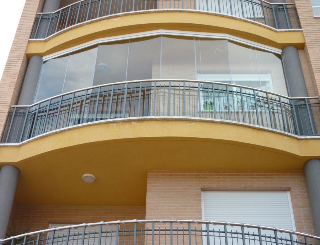 Cortinas de cristal: Servicios de Cortina de Cristal CB Cortinas de cristal: Servicios de Cortina de Cristal CB