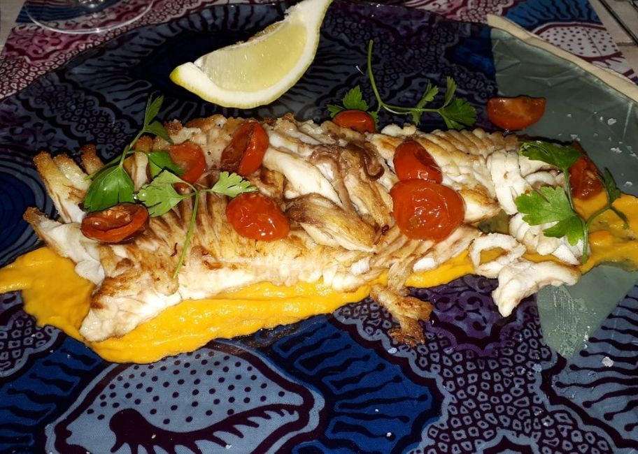 Pescados: Nuestros platos de Marytierra Santa Eulalia Pescados: Nuestros platos de Marytierra Santa Eulalia