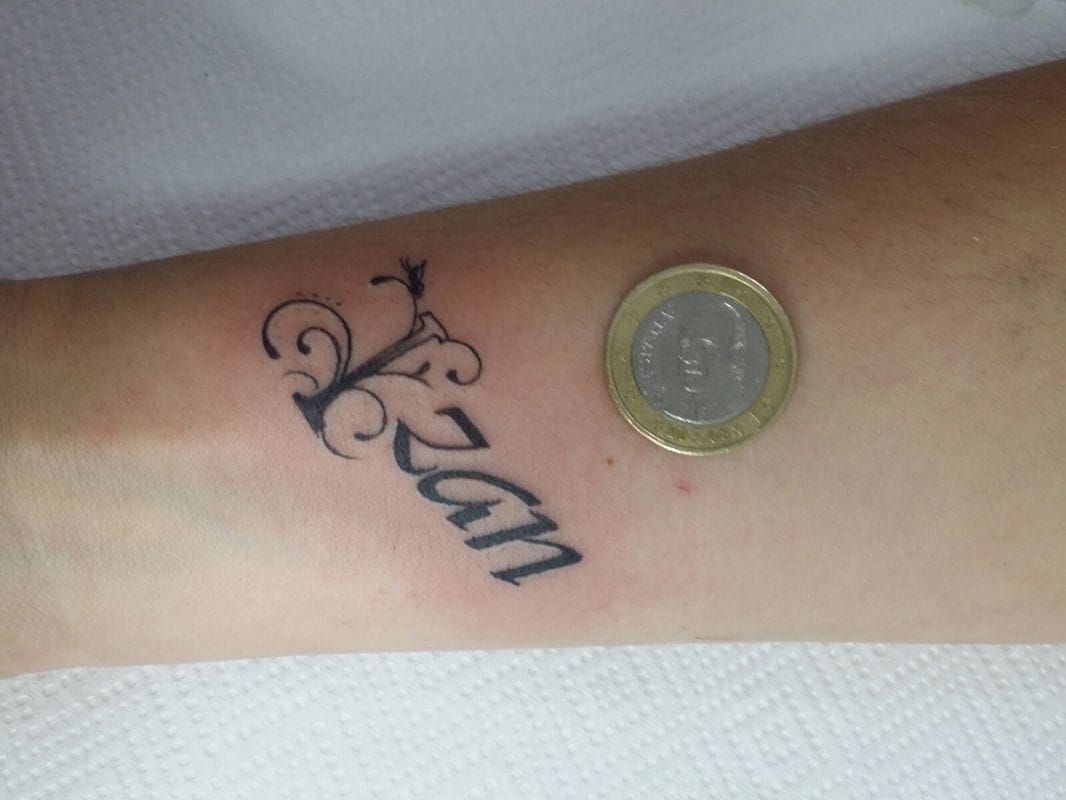 Lettering: Tattoos de Lost Soul Tattoo Lettering: Tattoos de Lost Soul Tattoo