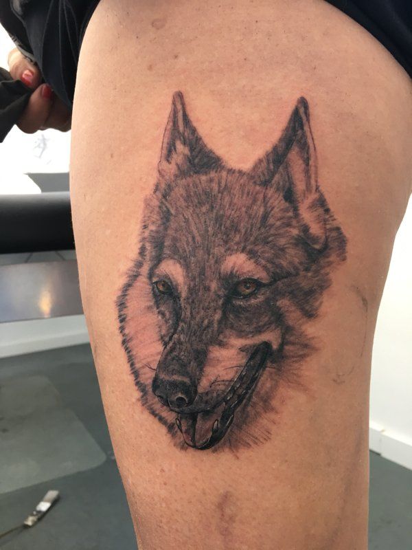 Black & Grey: Tattoos de Lost Soul Tattoo Black & Grey: Tattoos de Lost Soul Tattoo