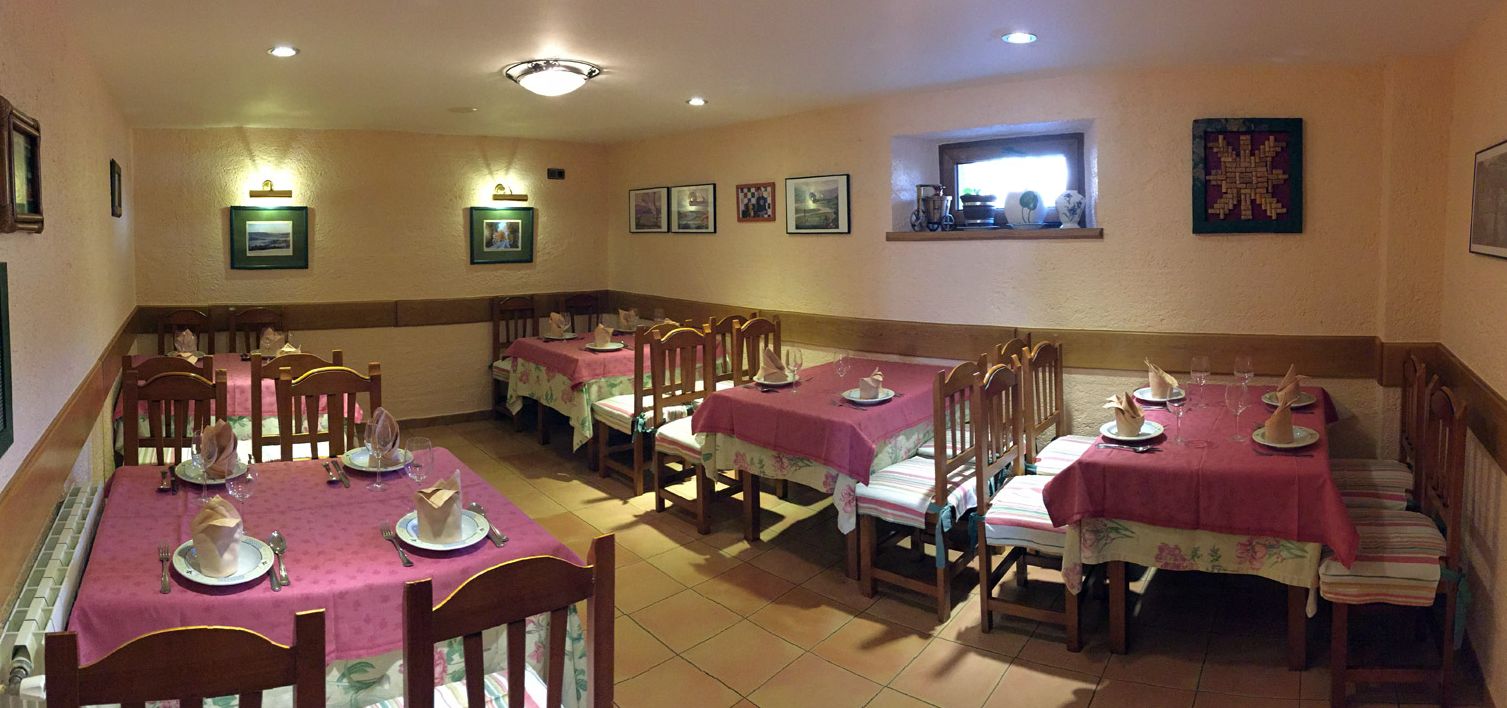Restaurante - Cafetería: Servicios de Hostal Restaurante Carmina Restaurante - Cafetería: Servicios de Hostal Restaurante Carmina
