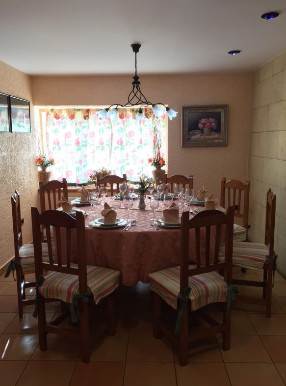 Restaurante - Cafetería: Servicios de Hostal Restaurante Carmina Restaurante - Cafetería: Servicios de Hostal Restaurante Carmina
