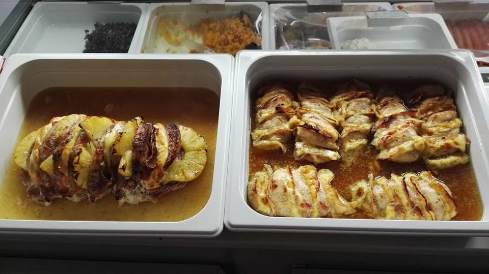 Especialidades: Servicios de Asador de Pollos "Come más Pollo" Especialidades: Servicios de Asador de Pollos "Come más Pollo"