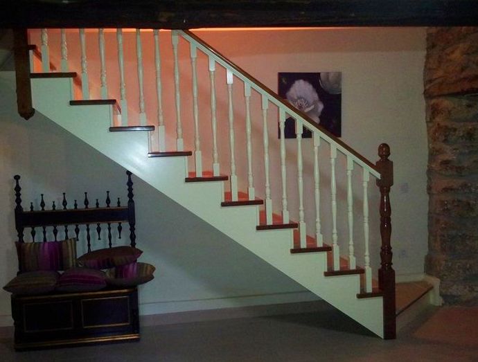 Escaleras de madera en Bizkaia: PRODUCTOS de CARPINTERIA MAZUSTEGUI S.L Escaleras de madera en Bizkaia: PRODUCTOS de CARPINTERIA MAZUSTEGUI S.L