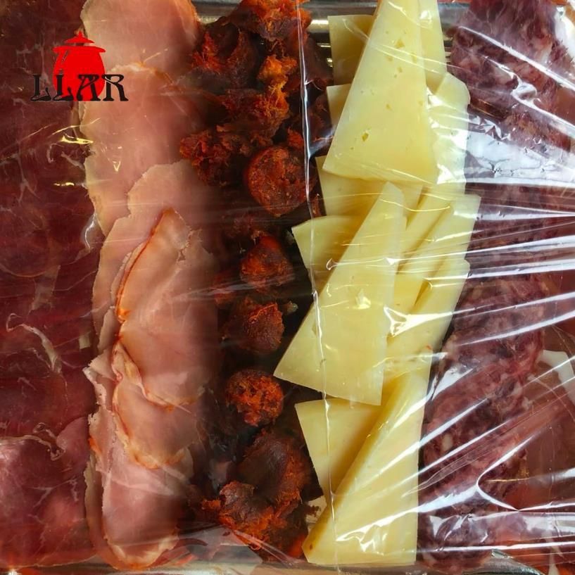 Tabla de embutidos ibéricos: Nuestros productos de LLAR Tabla de embutidos ibéricos: Nuestros productos de LLAR