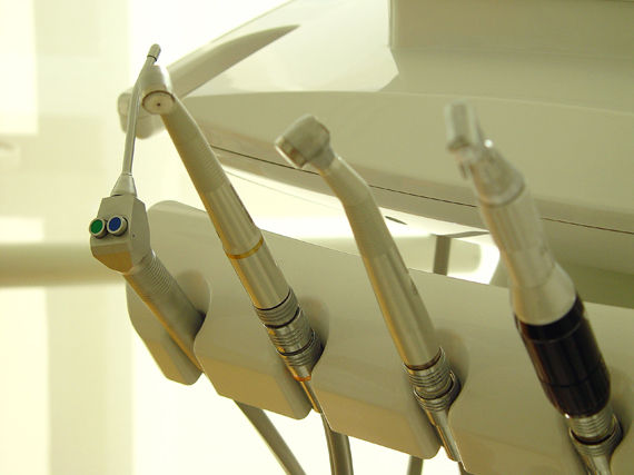 Implantes : Nuestros Tratamientos de Clínica Dental Rafael Menendez Implantes : Nuestros Tratamientos de Clínica Dental Rafael Menendez