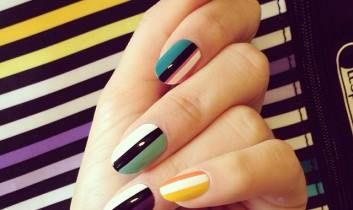 Manicura semipermanente: Tratamientos de Estética y Aparatología Ángela Bou Manicura semipermanente: Tratamientos de Estética y Aparatología Ángela Bou