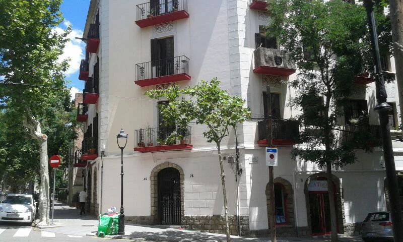 Edificio Escoles Pies: Servicios y trabajos de AC Barcelona Edificio Escoles Pies: Servicios y trabajos de AC Barcelona