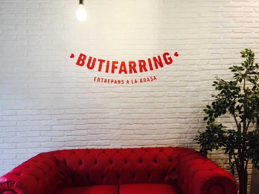 Proyecto BUTIFARRING: Servicios y trabajos de AC Barcelona Proyecto BUTIFARRING: Servicios y trabajos de AC Barcelona