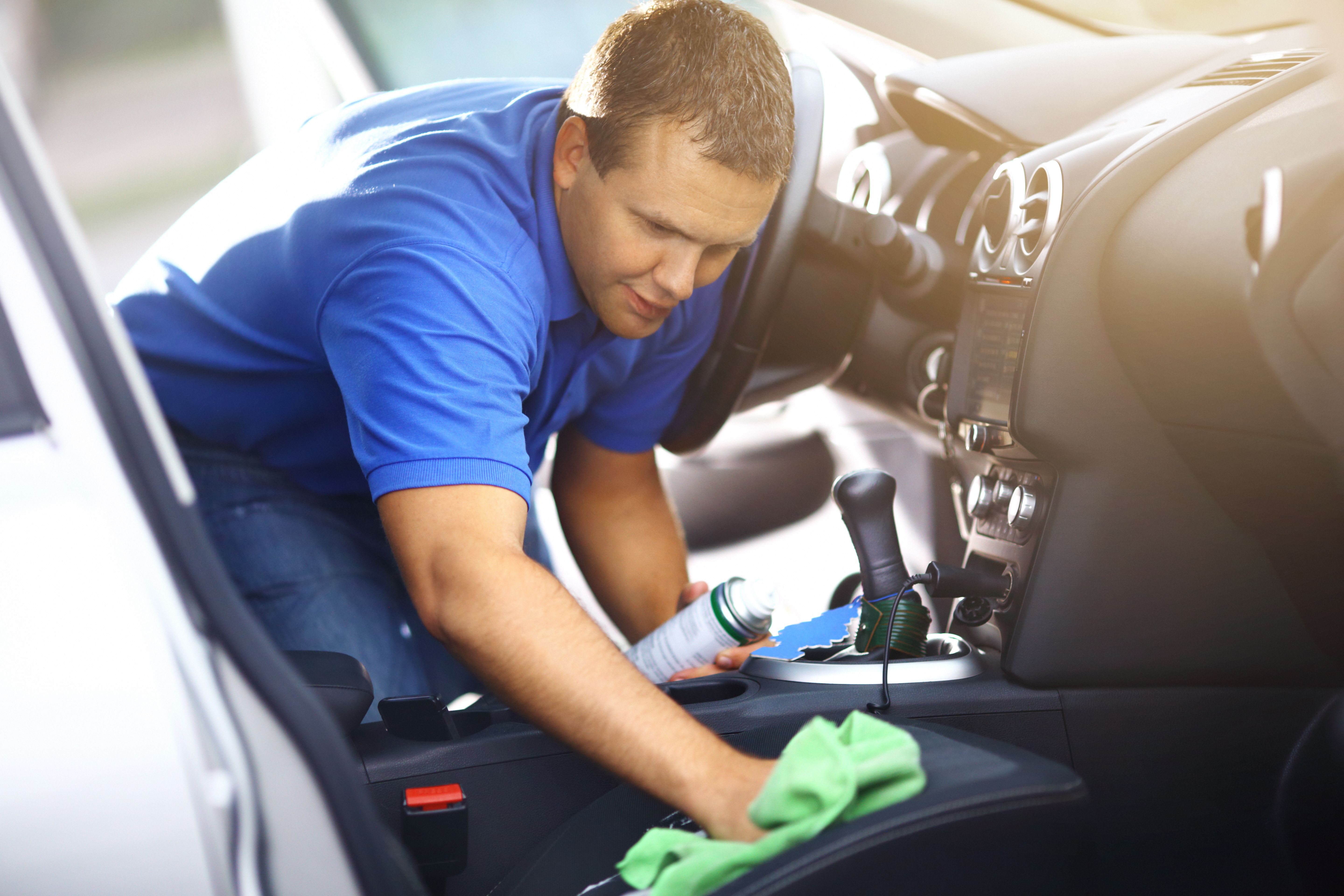 Lavado con espuma: Servicios de Autorentat Rubí Lavado con espuma: Servicios de Autorentat Rubí