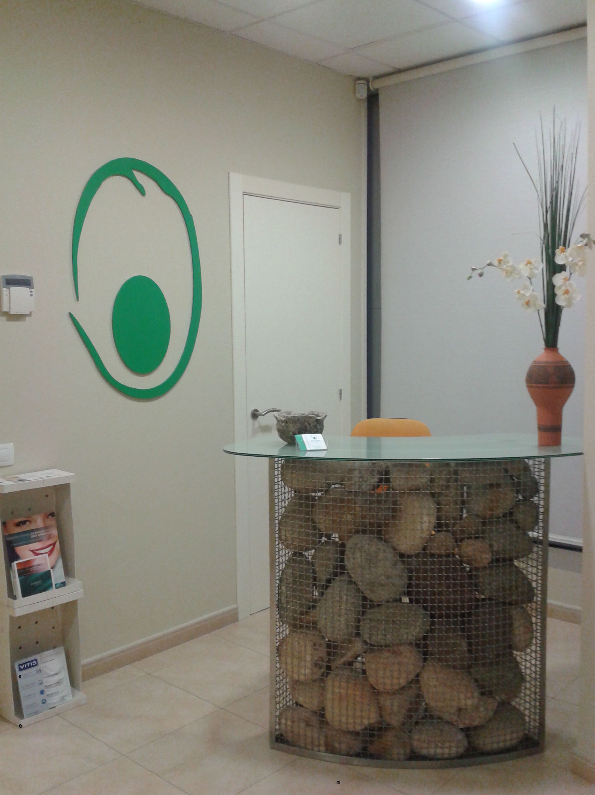 Foto 1 de Clínicas dentales en Vilanova del Camí | Sant Hilari Centre odontològic