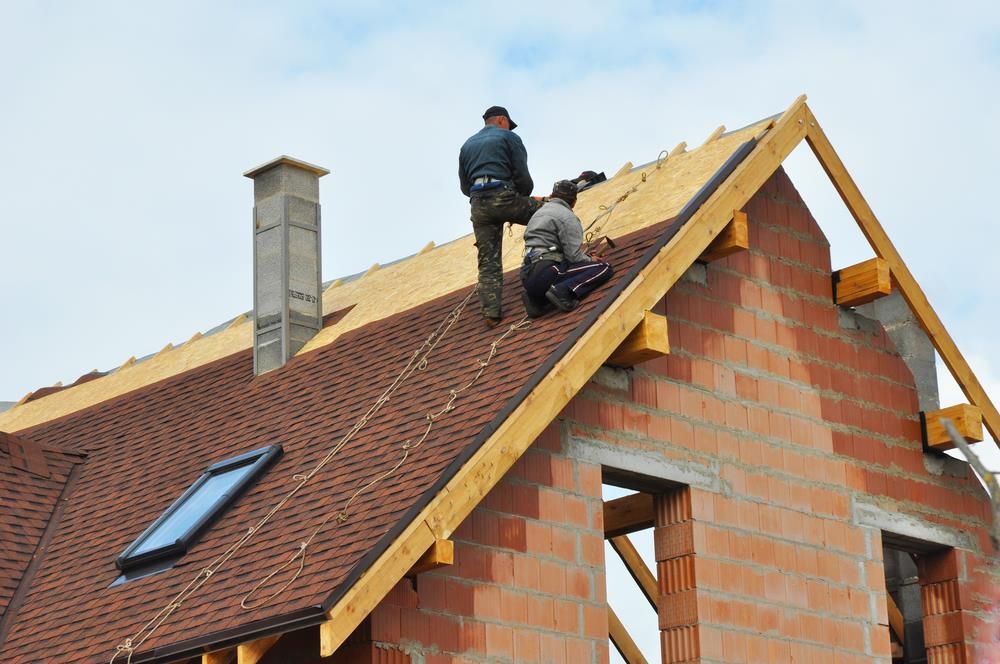 Roofs and awnings: Services de Reformas Integrales Redi Roofs and awnings: Services de Reformas Integrales Redi