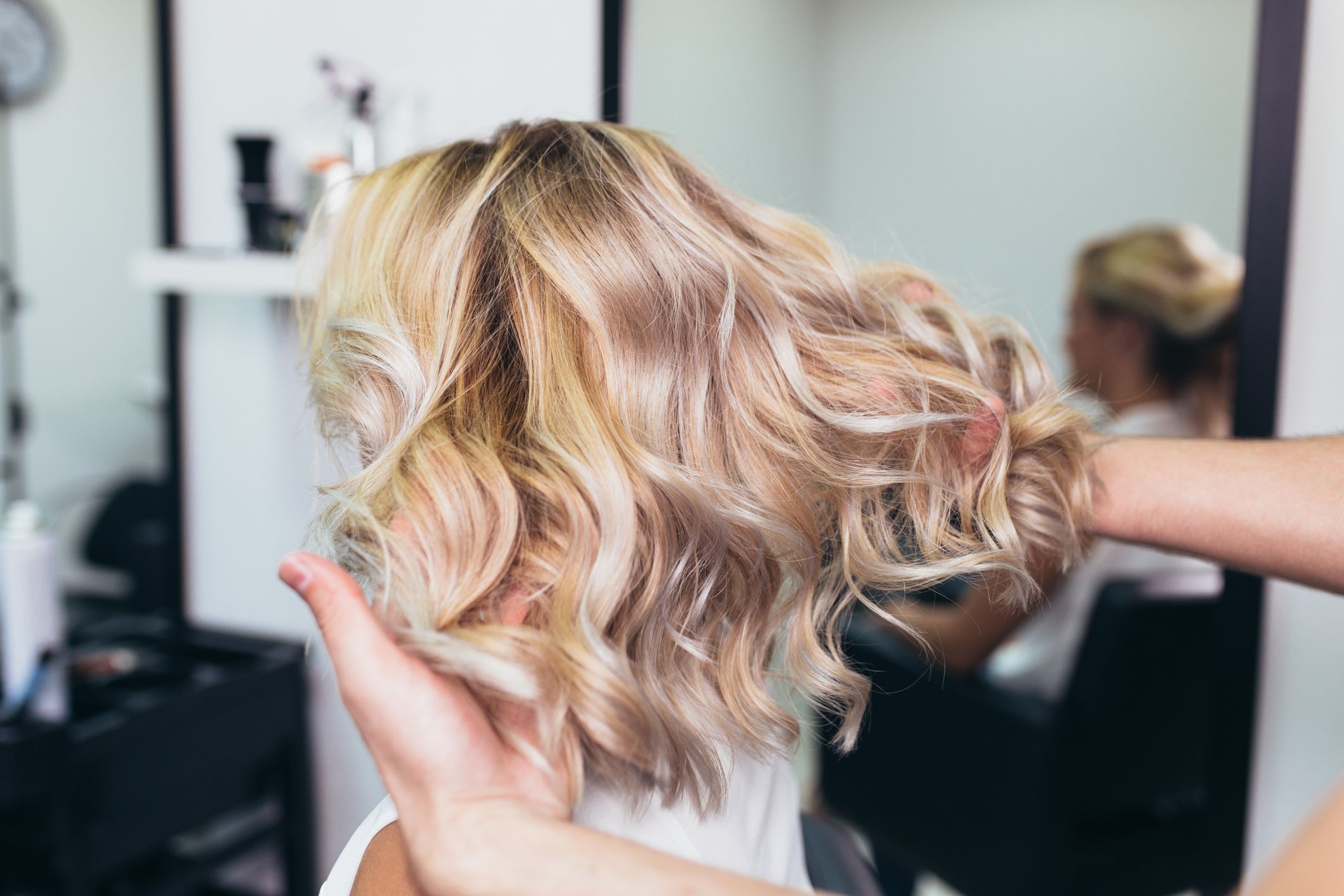 Técnicas en Balayage: Servicios de Salón de Belleza Salva Peluqueros Técnicas en Balayage: Servicios de Salón de Belleza Salva Peluqueros